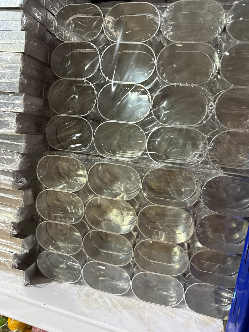 طابع اوفال المنيوم 20p